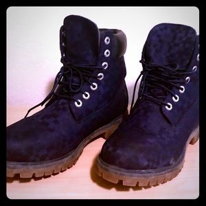 Blue checkered Tims (Limited edition)